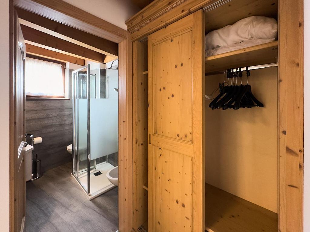 Garni Il Giglio Aparthotel Commezzadura
