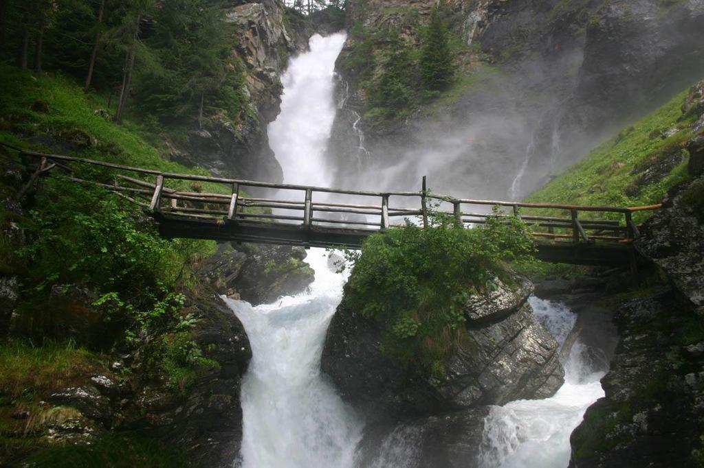 Aparthotel Garni Il Giglio Commezzadura